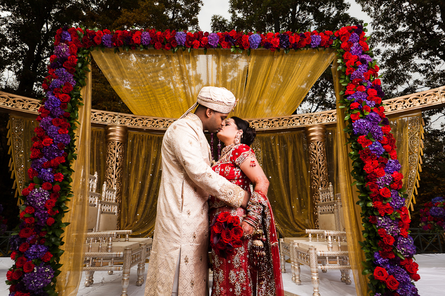 , Wedding Planning Wednesday: Finding a Wedding Photographer