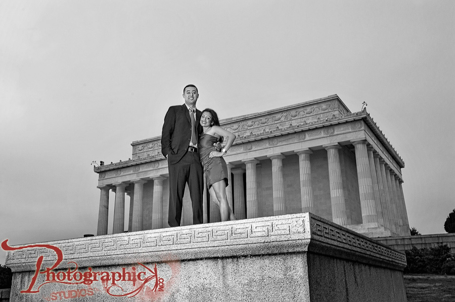 , Chitrali and Nikhil&#8217;s Engagement Session around the Washington DC Monuments