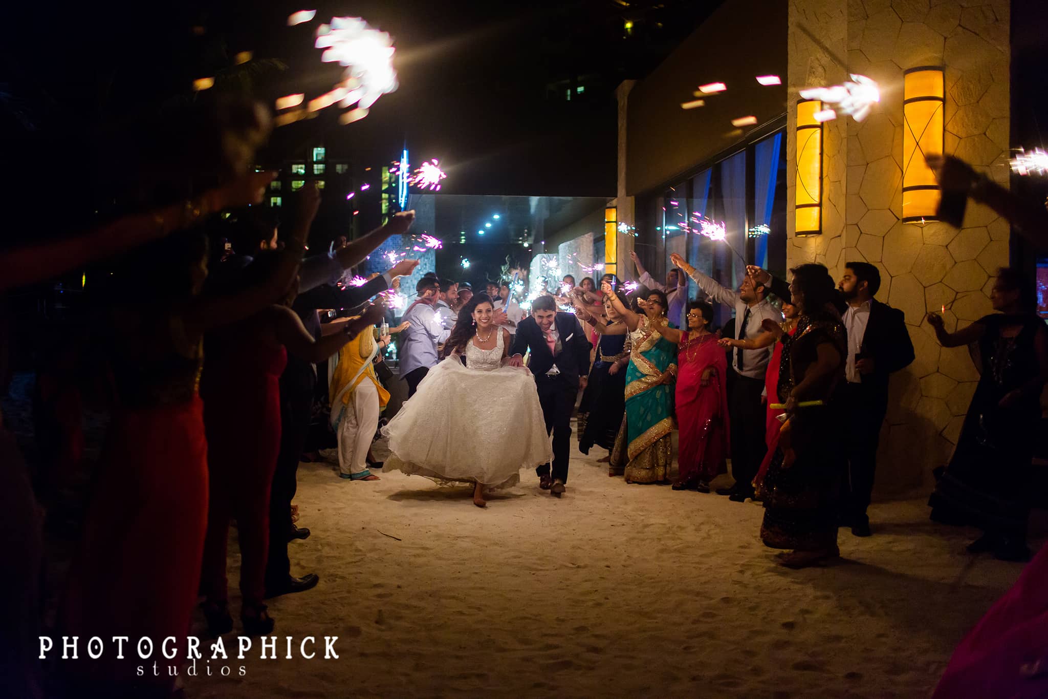 destination indian wedding, Destination Indian Wedding: Sara and Sid Cancun Hindu Wedding